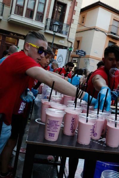 Los peñistas ponen el color en la iniciativa de Va