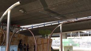 Dos detinguts per provocar l’incendi en el qual va morir una dona ahir a la nit sota un pont de Madrid