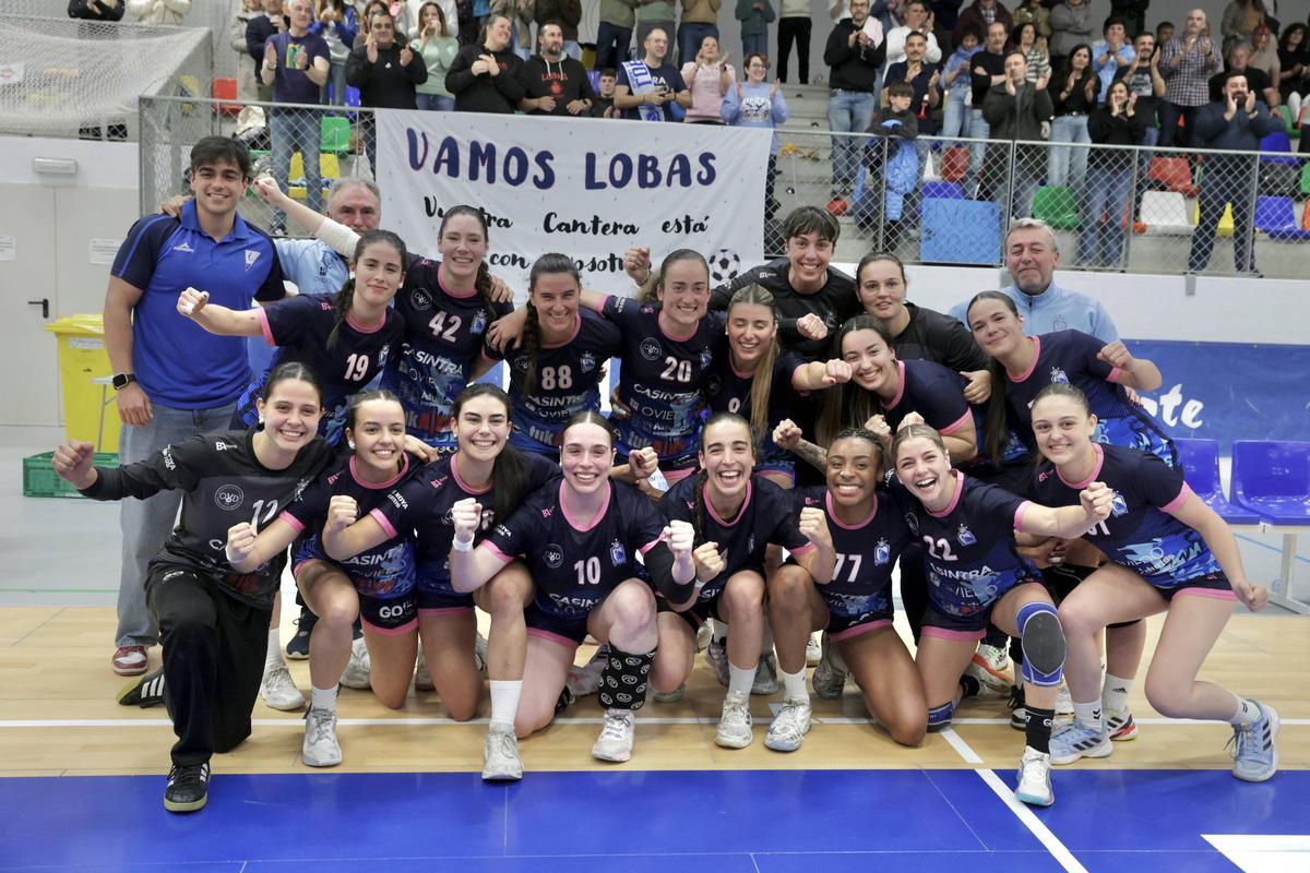 El Lobas Oviedo Balonmano Femenino gana al Lleida y asciende a la Liga Guerreras Iberdrola El Lobas Oviedo Balonmano Femenino gana al Lleida y asciende a la Liga Guerreras Iberdrola