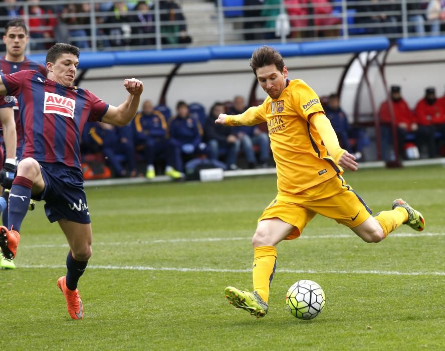 Las mejores imágenes del Eibar-Barcelona.