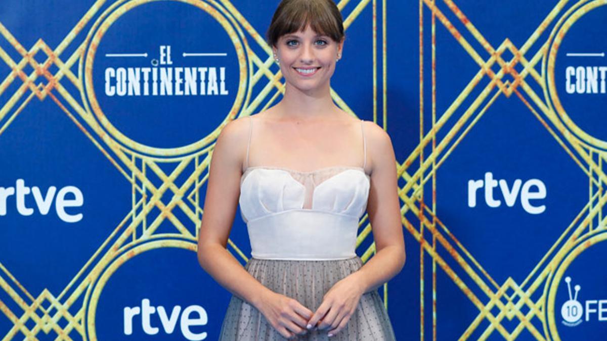 El look de Dior de Michelle Jenner, en la presentación de la serie 'El Continental'