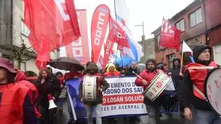 Marcha de Vilasantar a Curtis por 200 puestos de trabajo en juego