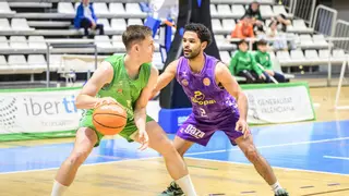 El Amics Castelló ‘ata’ al jugador canterano Andrés Roig hasta junio de 2026