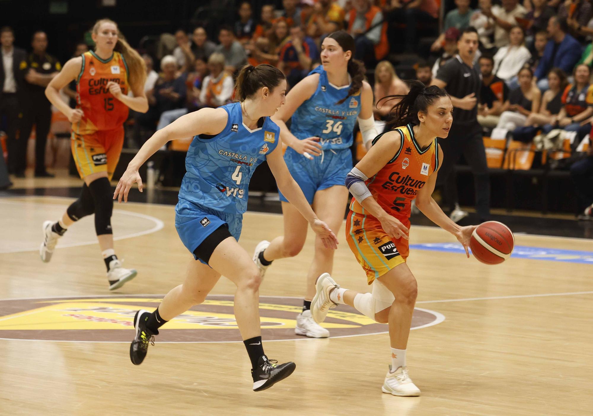 Valencia Basket - Perfumerías Avenida