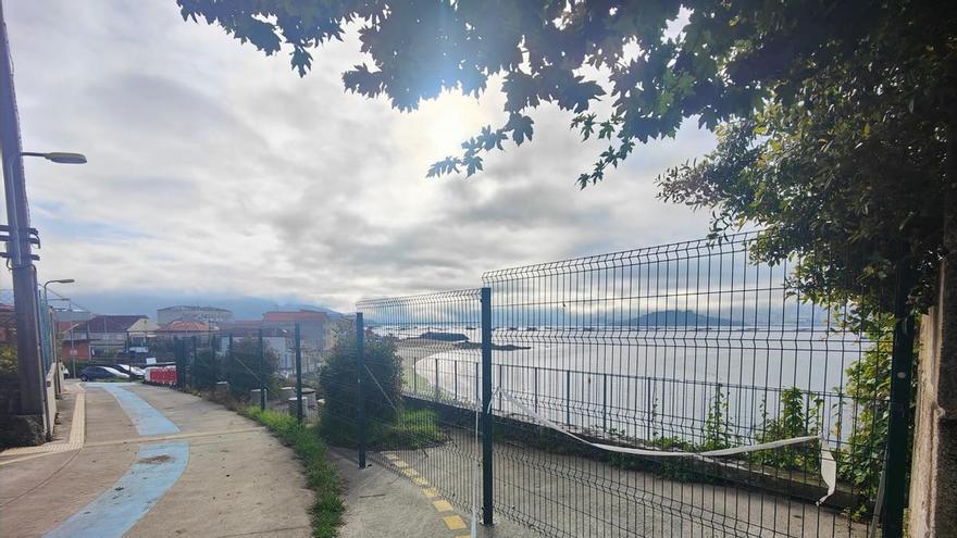 Moaña contrata el proyecto de arreglo de la calle paralela a la playa de O Con y hará otro para el mirador de A Masandía