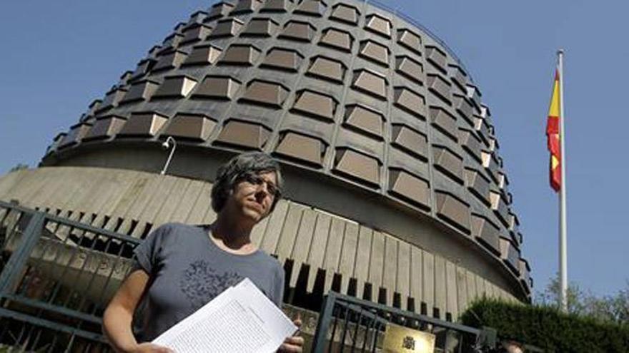 El PSOE detecta 14 violaciones de la Constitución en la ley hipotecaria