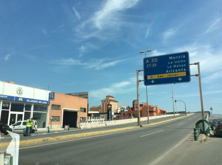 Retenciones tras el cierre del acceso a Cartagena por autovía