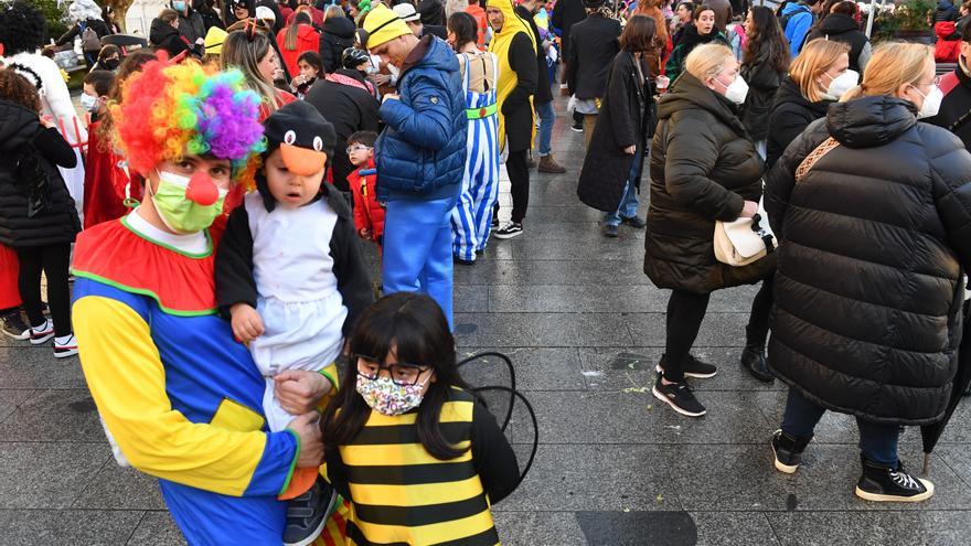 Martes de Carnaval: fiesta &#039;choqueira&#039; en la calle de la Torre