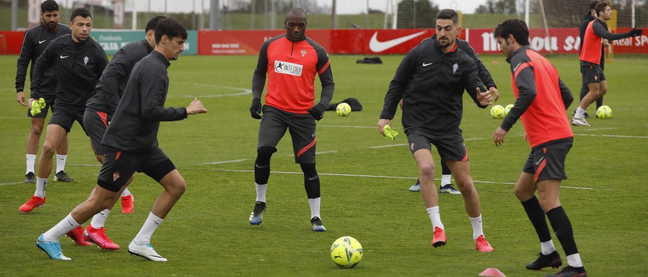 Un entrenamiento del Sporting