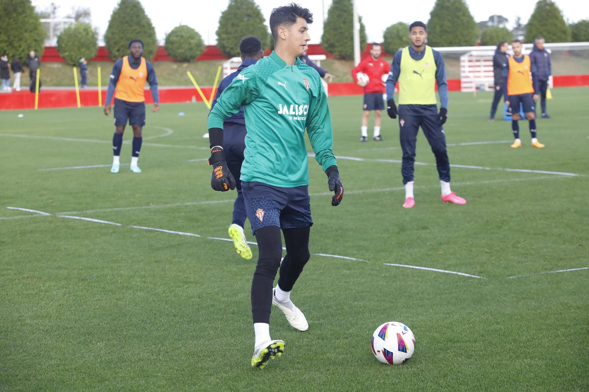 El Sporting vuelve a entrenar después de la victoria en Villareal (en imágenes)