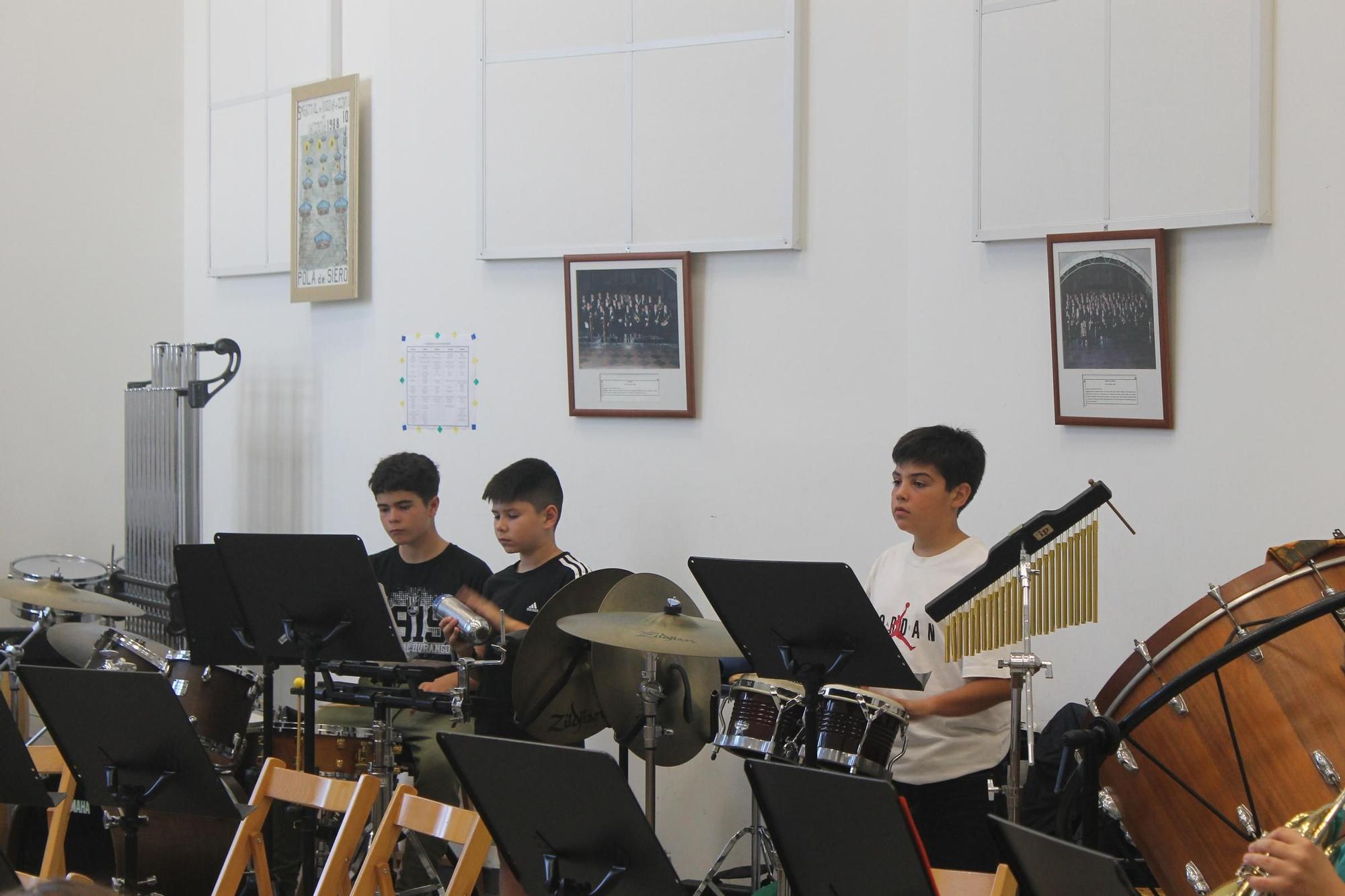 Ensayo de la Banda de Música de Siero