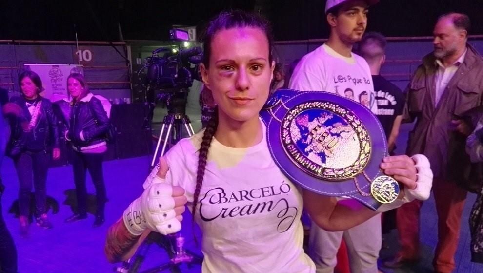 Joana Pastrana (Boxeadora)