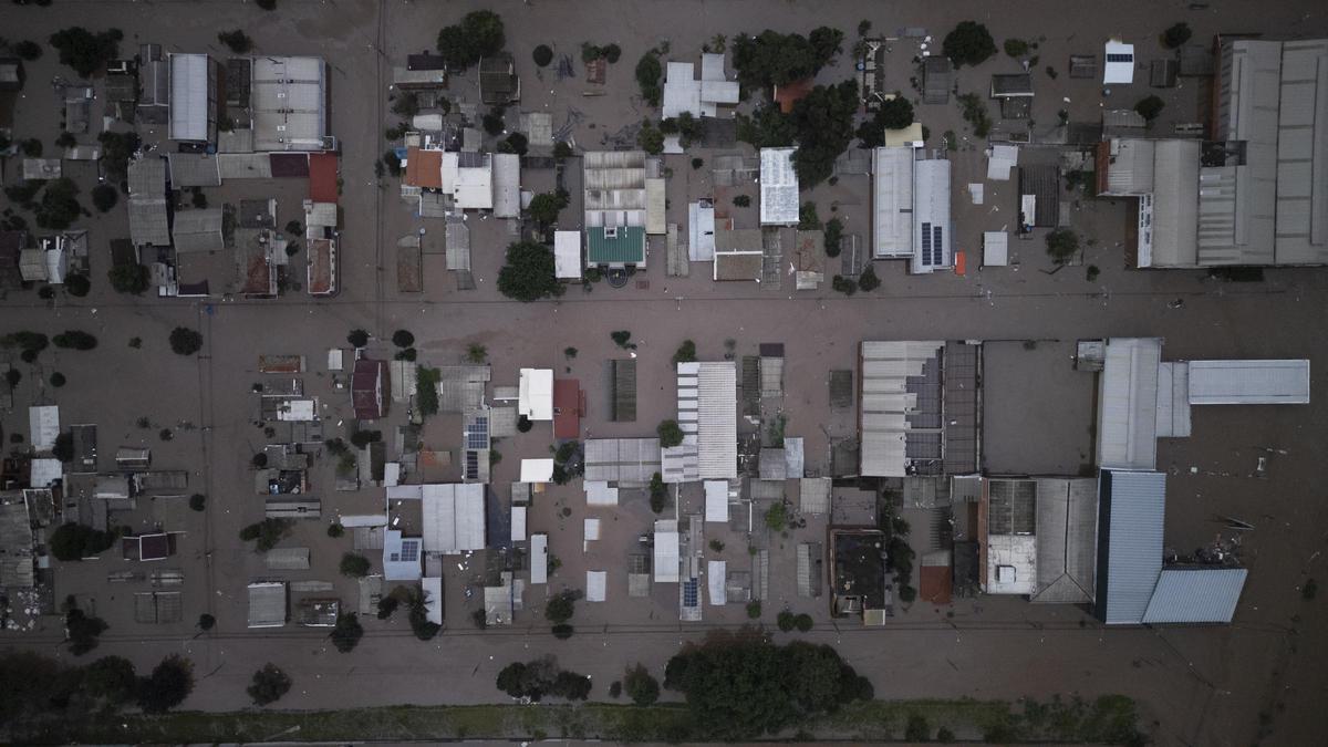 Brasil intenta contener la tragedia provocada por las inundaciones