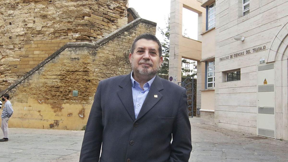 El subdirector de la nueva Cátedra de Turismo Patrimonial y Cultural, Fernando Lara.
