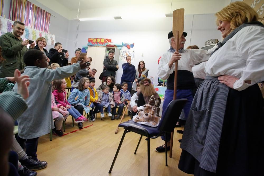 Visita de Samalandrán al colegio de Sabugo