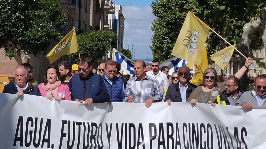 Tractorada en Ejea: el campo aragonés sale a la calle en la primera protesta por la sequía