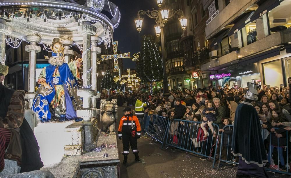 Cabalgata de los Reyes Magos en Oviedo