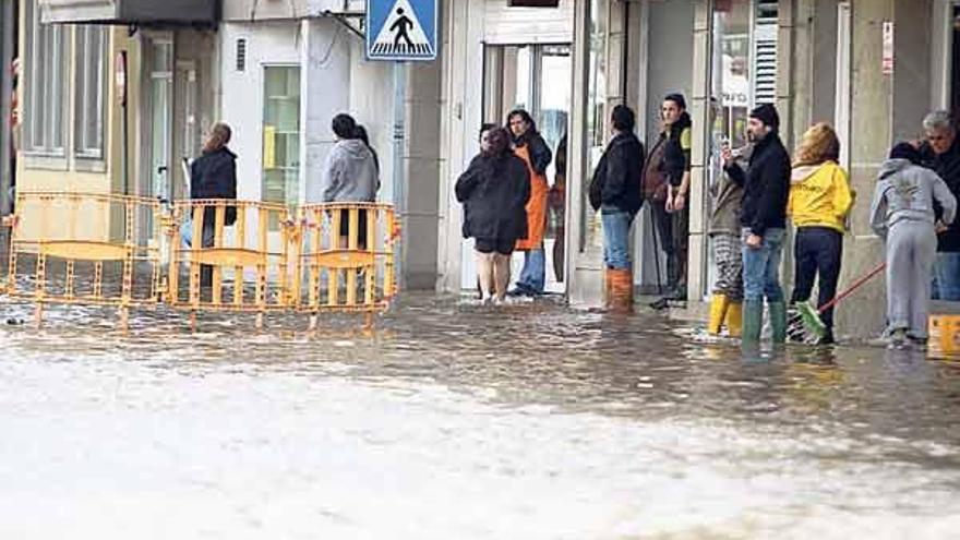 El viento y la lluvia ponen en alerta a 24 provincias