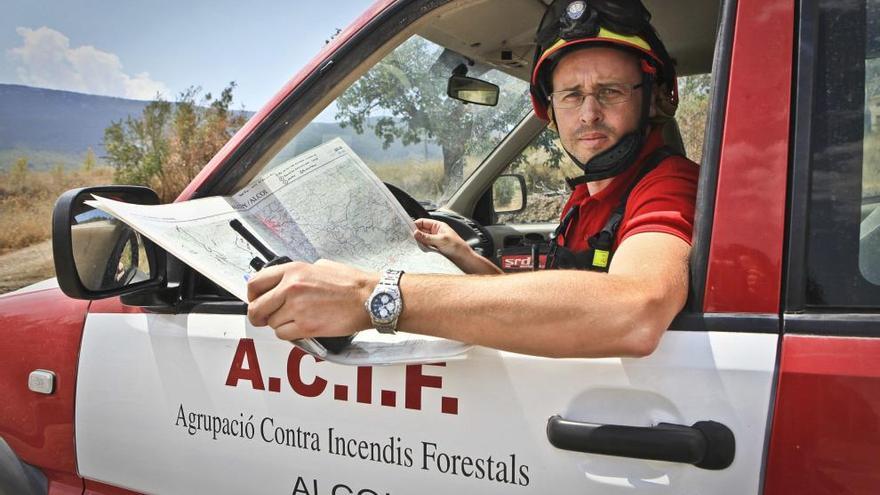 ACIF lleva 25 años vigilando los montes y extinguiendo.