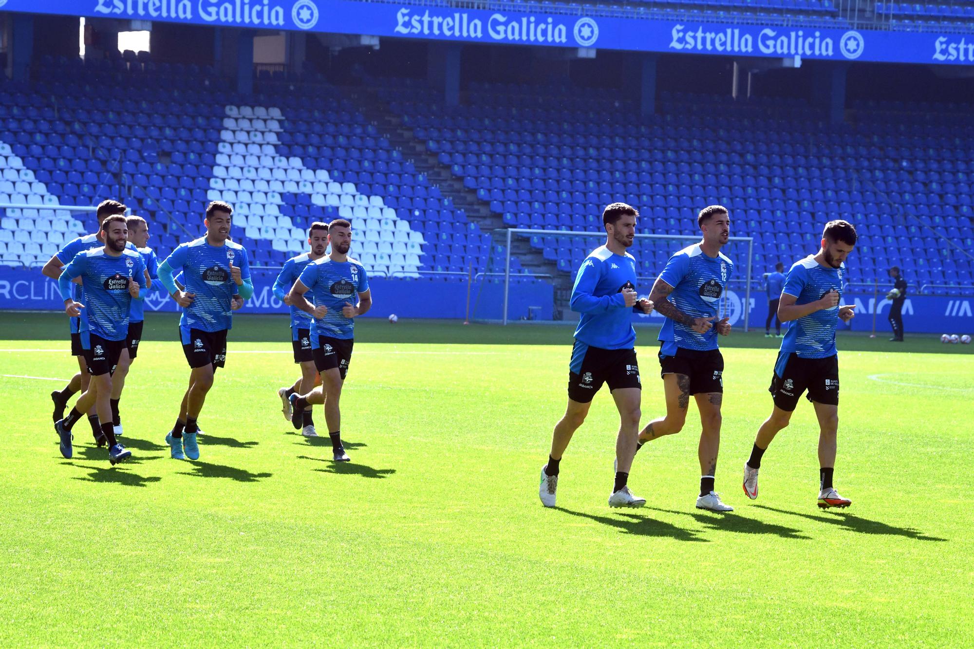 El Dépor trabaja en Riazor a puerta cerrada