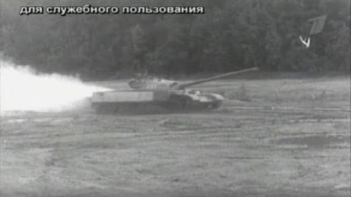 La Unión Soviética diseñó un carro blindado propulsado con cohetes