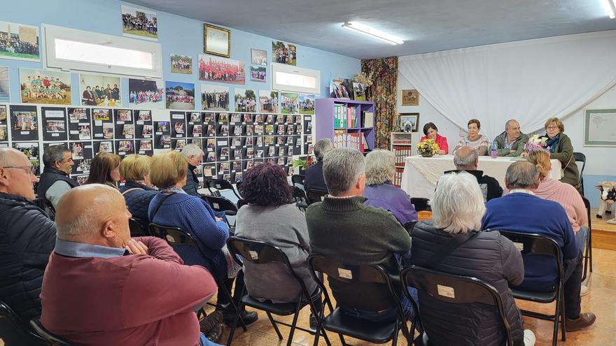 La historia del Ateneo Obrero inaugura las jornadas culturales de Poreñu