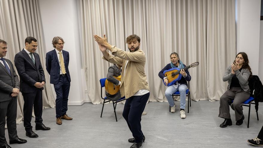 Colegios, institutos y conservatorios de Andalucía recibirán en diciembre dinero para obras, materiales o instrumentos musicales