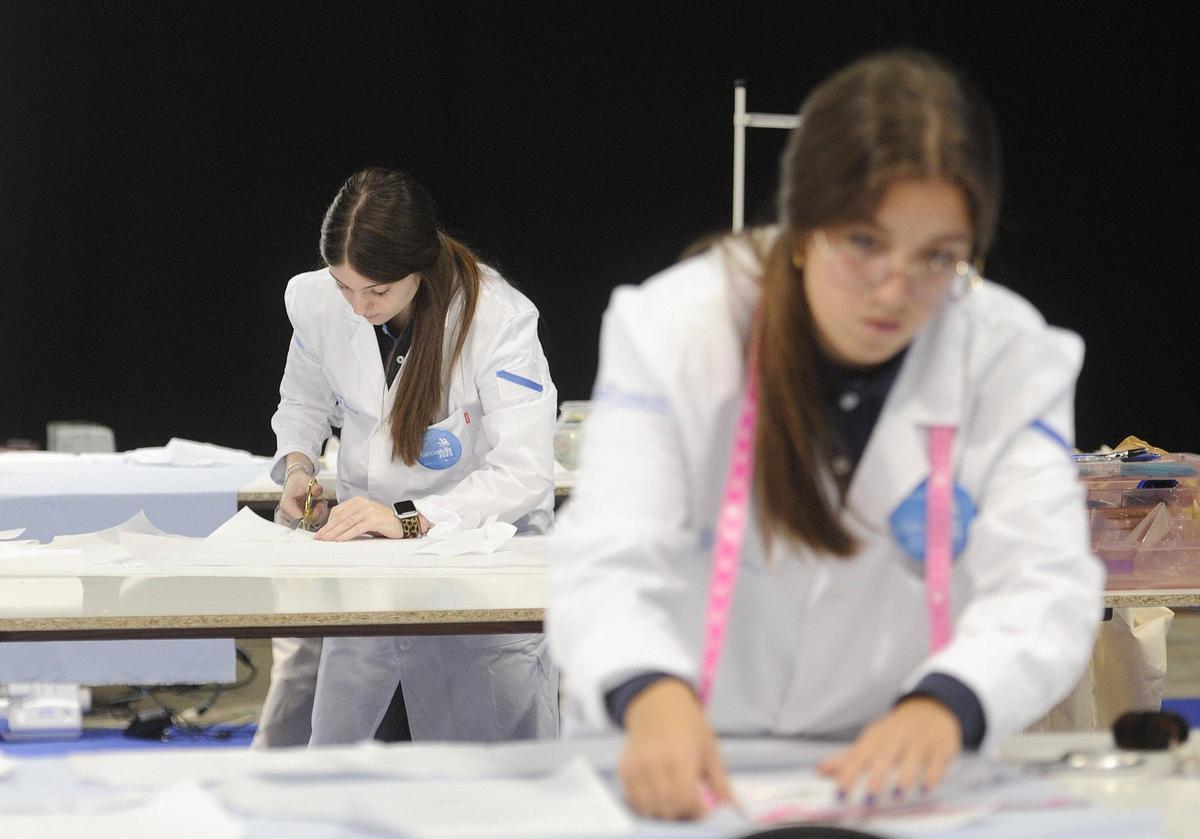 Jóvenes en uno de los campeonatos gallegos de FP Galicianskills