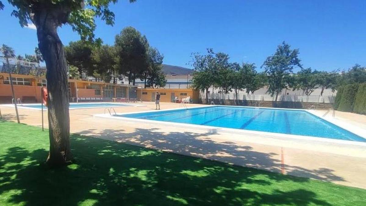Piscinas de Benifairó de la Valldigna.