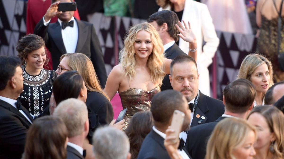 Jennifer Lawrence monta el 'show' en los Oscar