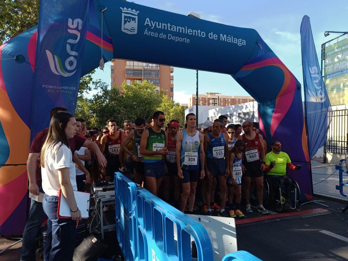 Carrera Multicultural Cruz del Humilladero organizada en 2025.