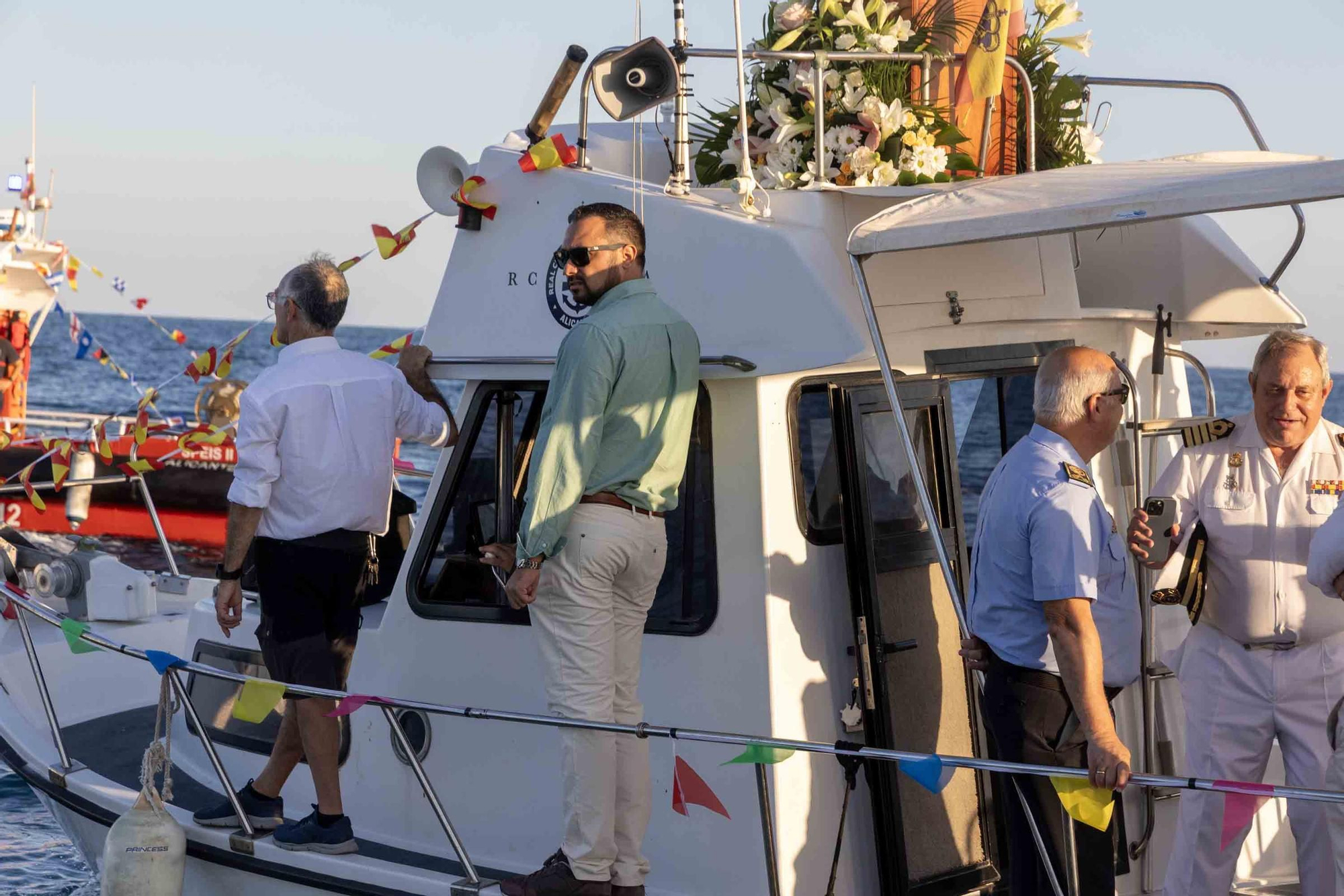 El Real Club de Regatas de Alicante rinde homenaje a la Virgen del Carmen, patrona de los marineros