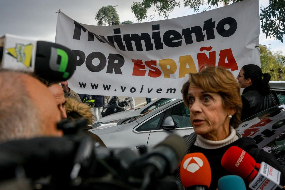 Protestas contra la exhumación de Franco