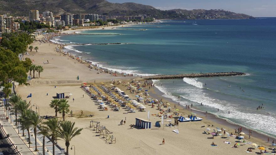 Hallan un cadáver en avanzado estado de descomposición en una playa de Benicàssim