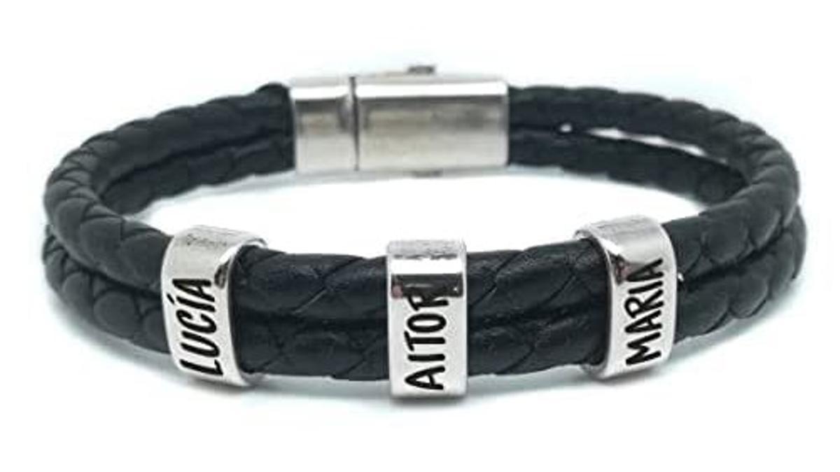 Pulsera de plata y cuero con nombres personalizable