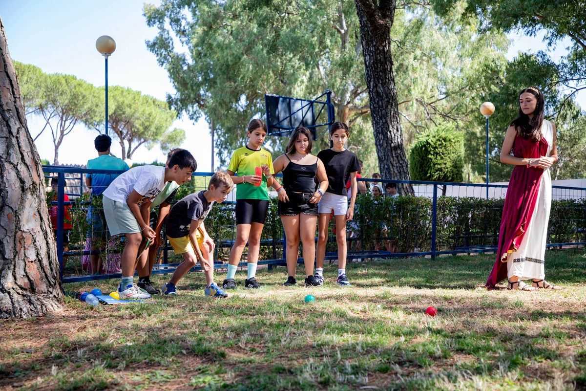 Los campamentos de verano en Cerro Muriano, en imágenes