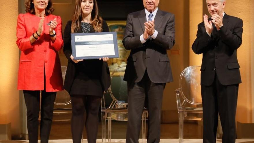 Premio para la joven informática María Pérez Ortiz