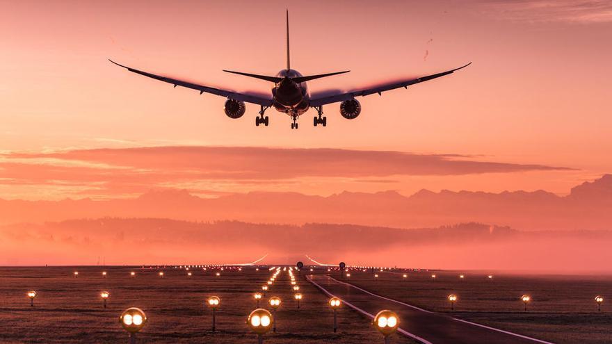 Aterrizaje forzoso por una infidelidad en pleno vuelo