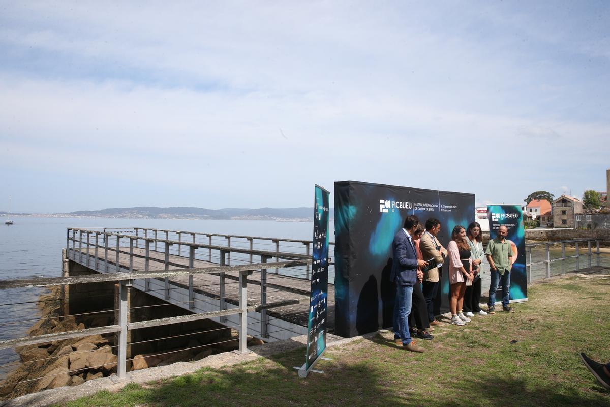 La presentación del FICBueu fue en el muelle de Attilio.