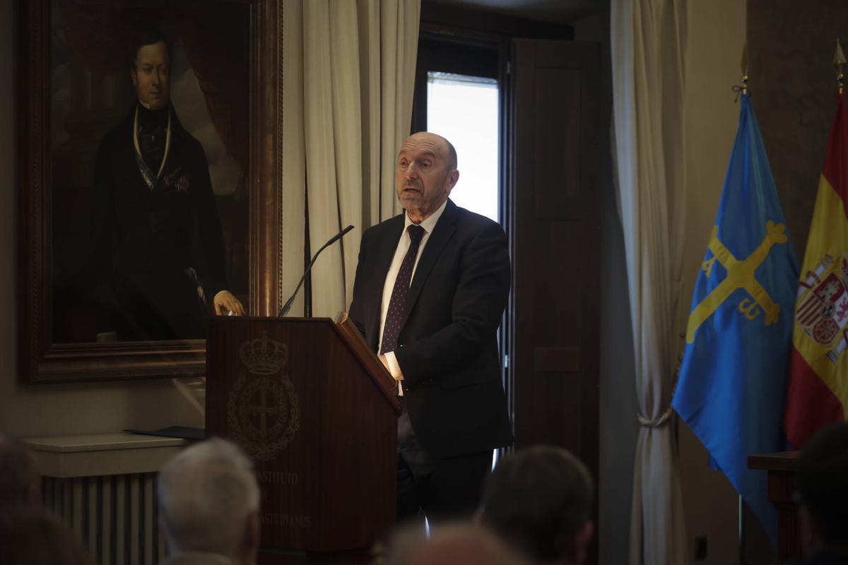 Todas las imágenes del ingreso de Juan Cofiño, presidente de la Junta General, en el RIDEA Todas las imágenes del ingreso de Juan Cofiño, presidente de la Junta General, en el RIDEA