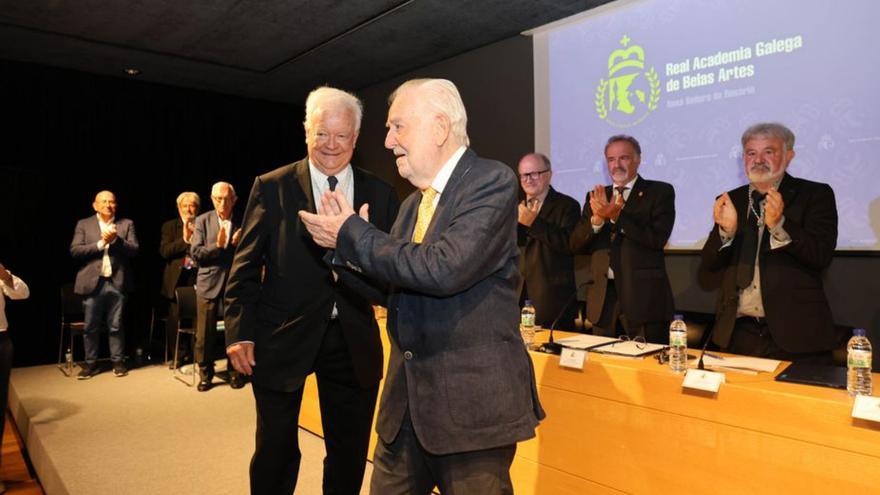 Román Pereiro, ayer, en el acto celebrado en el MARCO.   | // ALBA VILLAR