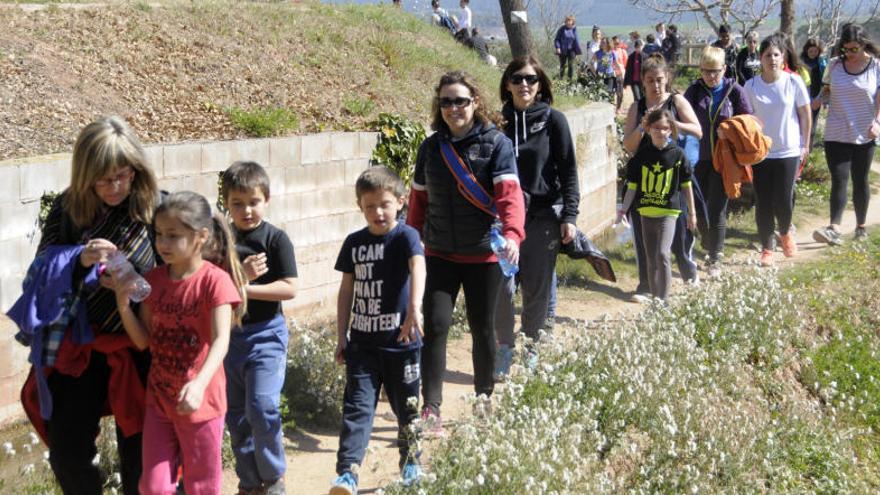 Participants en la caminada popular de l&#039;any passat.