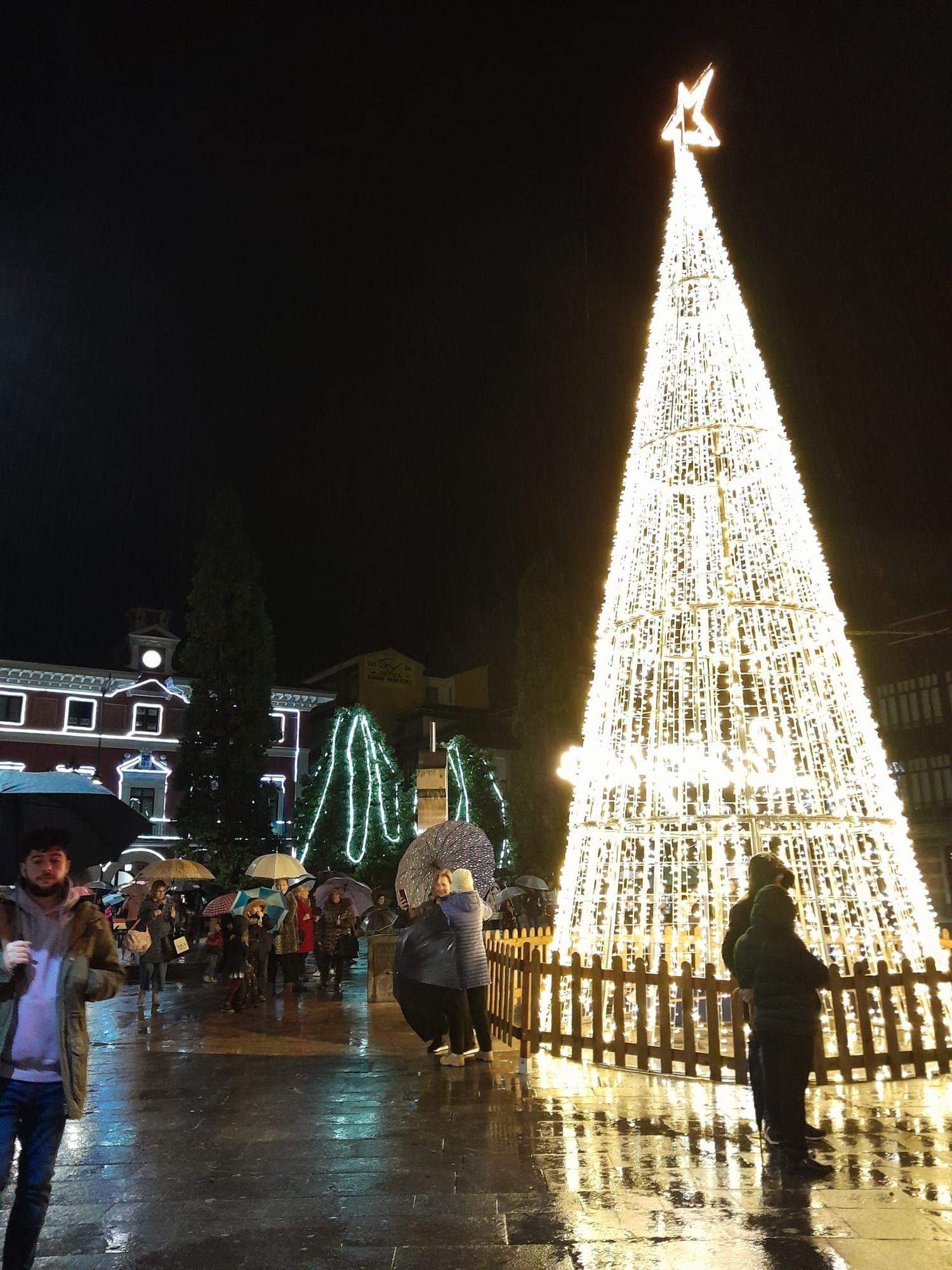 El encendido de las luces de Navidad en Langreo