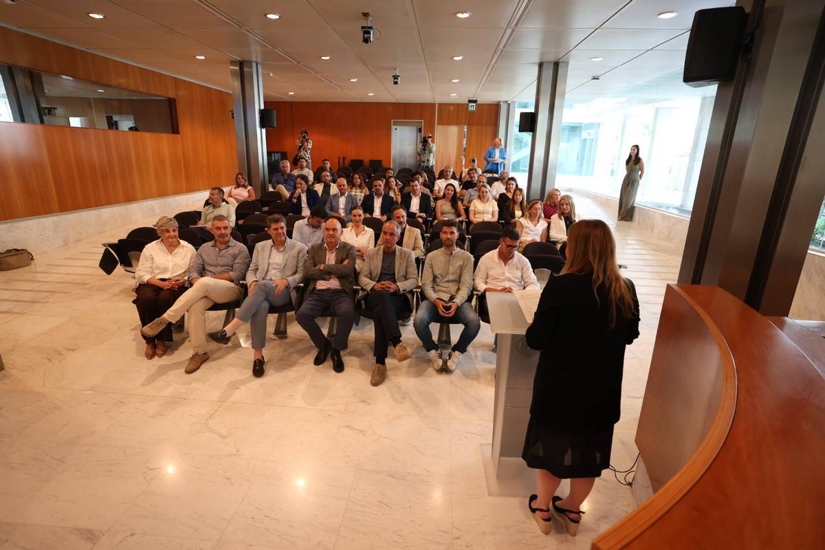 Entrega de diplomas con distinciones Sicted en el Consell de Ibiza.