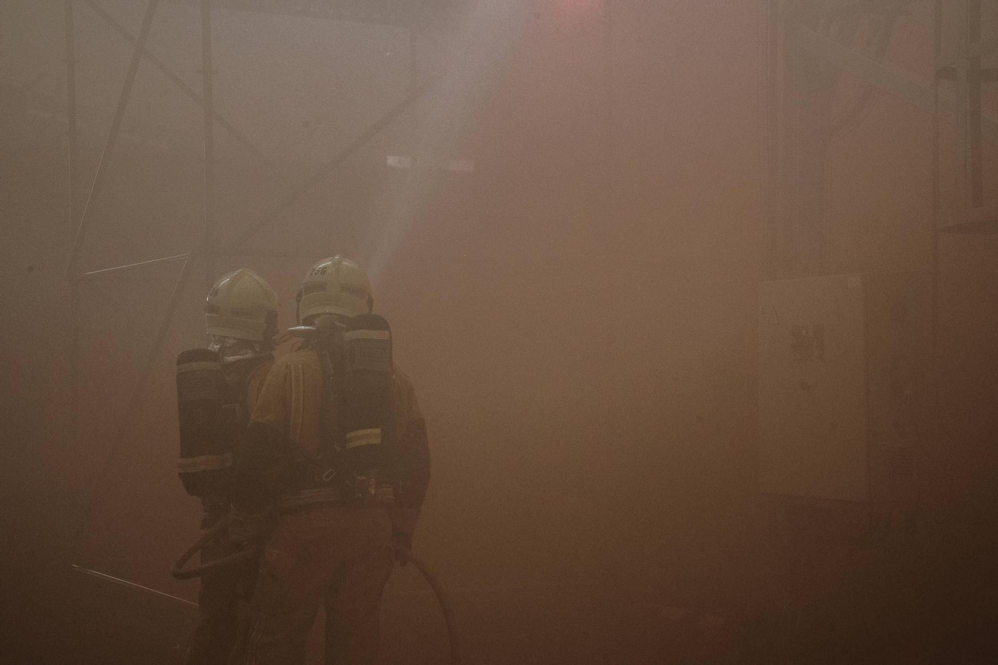 FOTOS | Simulacro de incendio en Son Reus