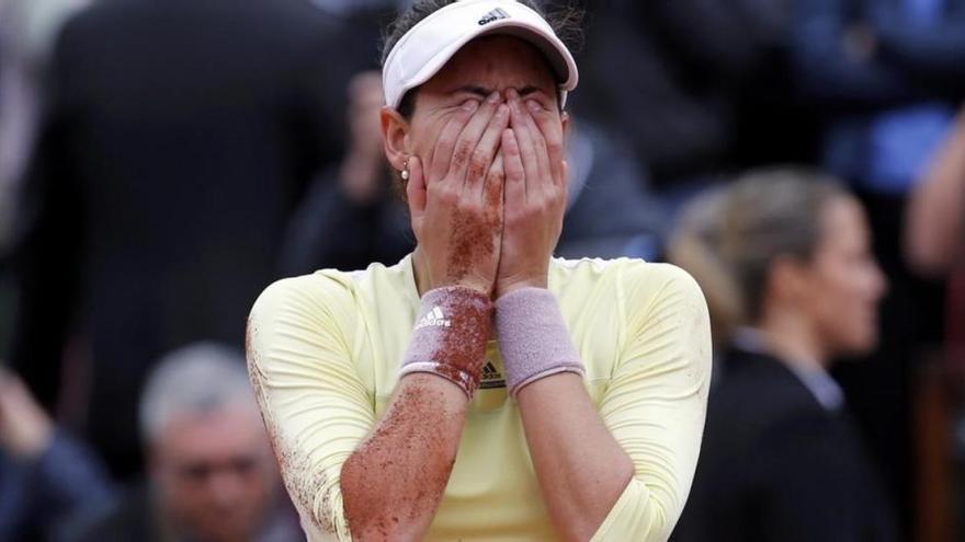 Muguruza se corona en París destronando a Serena Williams