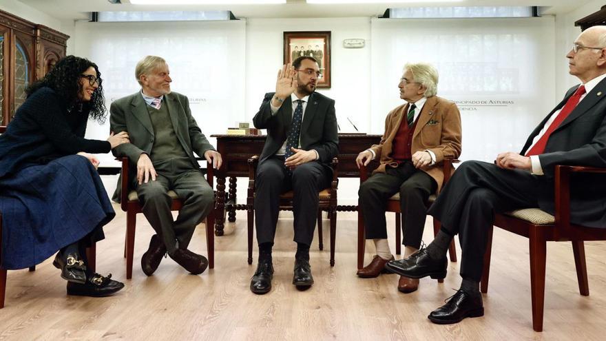 Los fundadores de Conceyu Bable siguen haciendo patria cincuenta años después