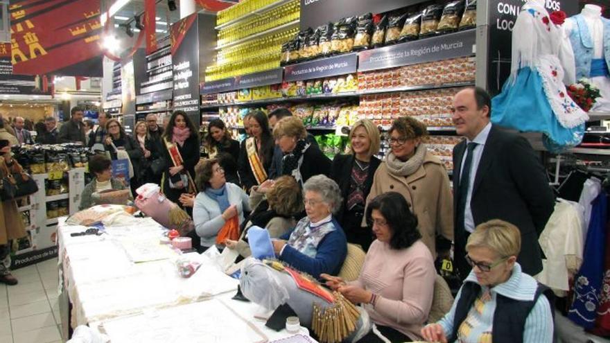 Los supermercados de Carrefour se vuelcan con el producto murciano