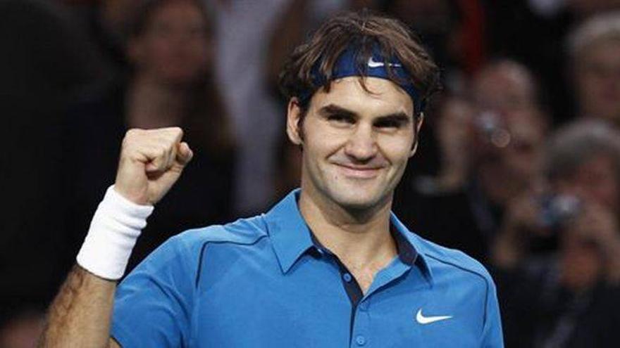 Federer sigue con paso firme en Rotterdam