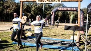 Una de las parejas ganadoras en el Trail Rocacorba de la edición 2023